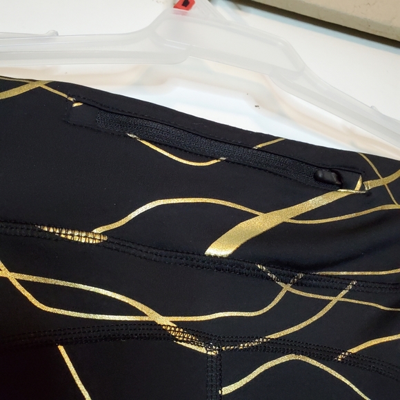 SOLD!❌ More items in my closet❤️ - Picture 13 of 16